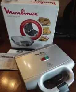 Moulinex Ultracompact 9000 s1 SM154 гриль сэндвичница