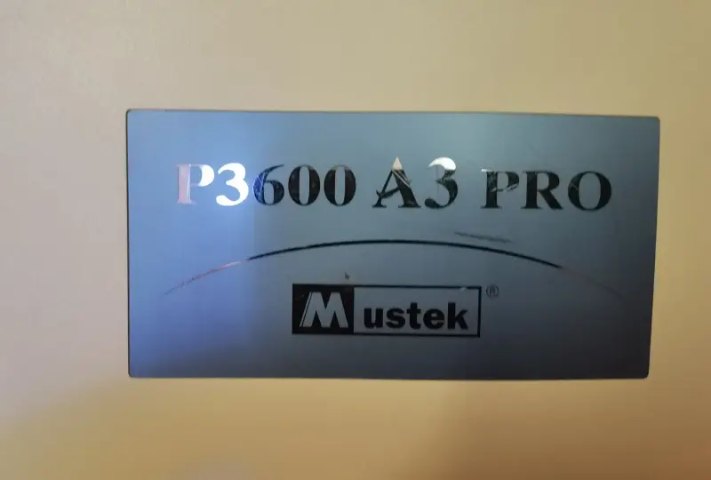 Сканер Mustek P 3600 A3 Pro.