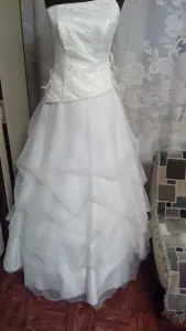 Костюмы на бал нарядные белые в пол,42-46