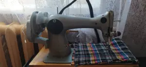 Швейная машина