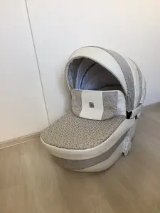 Детская коляска
