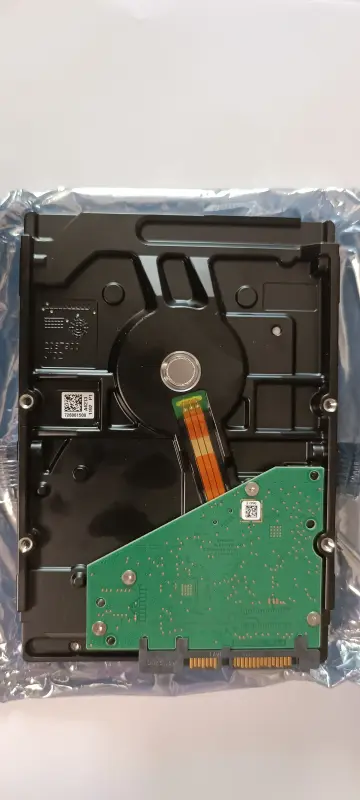 Жёсткий диск, 2ТБ. SEAGATE BARRACUDA.