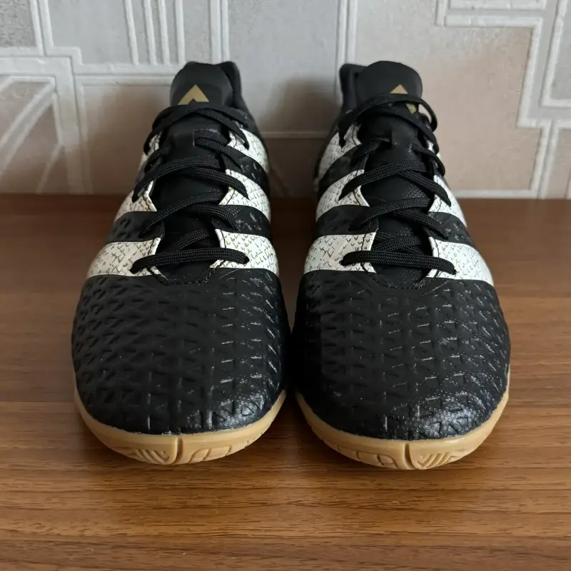 Футзалки бампы Adidas ACE 16.4 IN 44/45 р-р