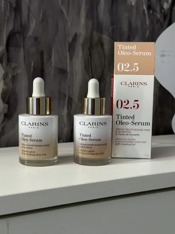 Тональный крем clarins