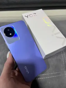 Телефон Vivo Y02