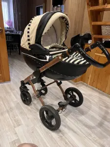 Детская коляска 3 в 1