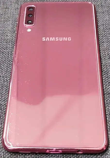 Смартфон Samsung Galaxy A7 (2018)