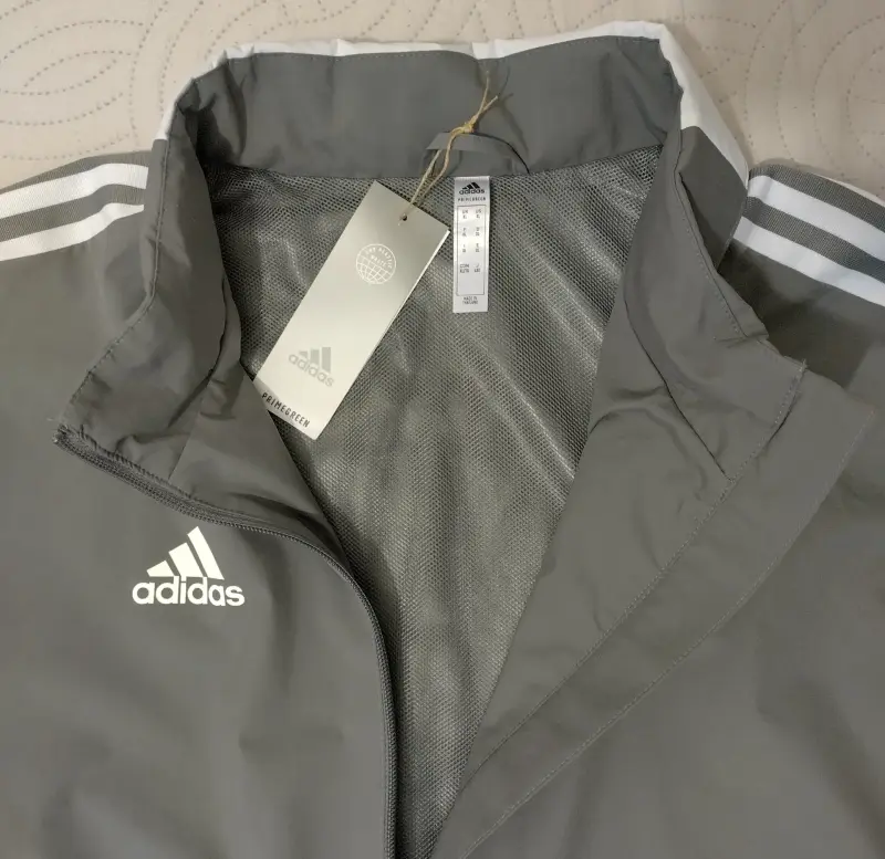 Куртка Adidas оригинал