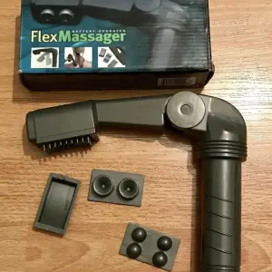 Массажёр электромеханический Flex Massager 4 насадки