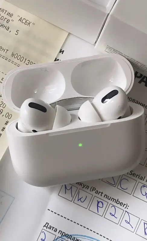 Продам оригинальные AIRPODS PRO наушники