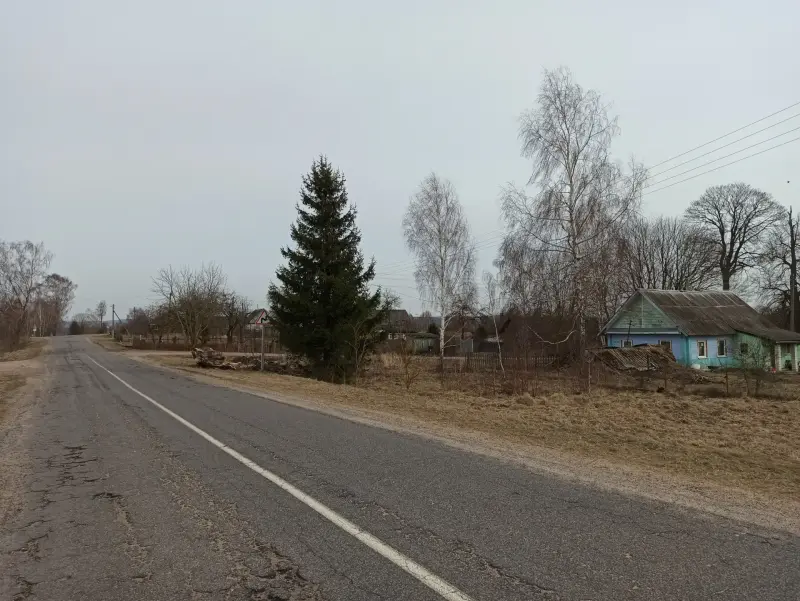 Жилой деревенский дом у озера (агрогородок) 41км от МКАД