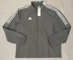 Куртка Adidas оригинал