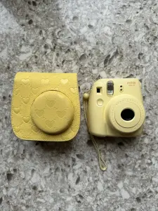 Фотоаппарат Fujifilm Instax mini 8