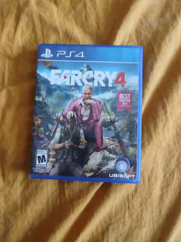 Диск игры Far Cry 4 на PS 4