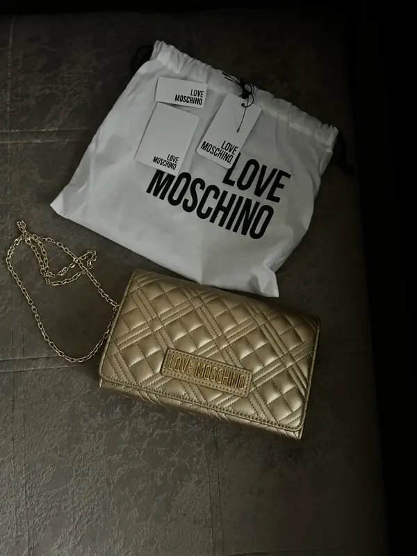 Женская сумка LOVE MOSCHINO