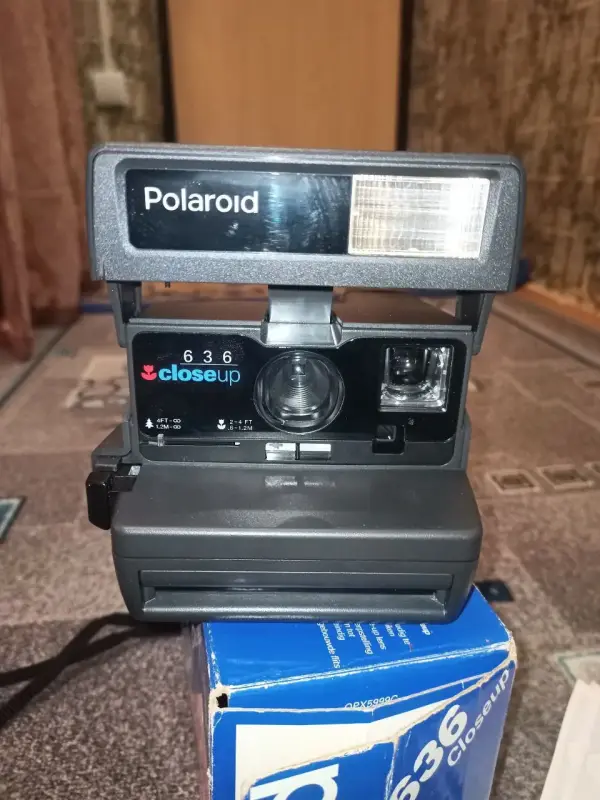 Фотоаппарат полароид Polaroid