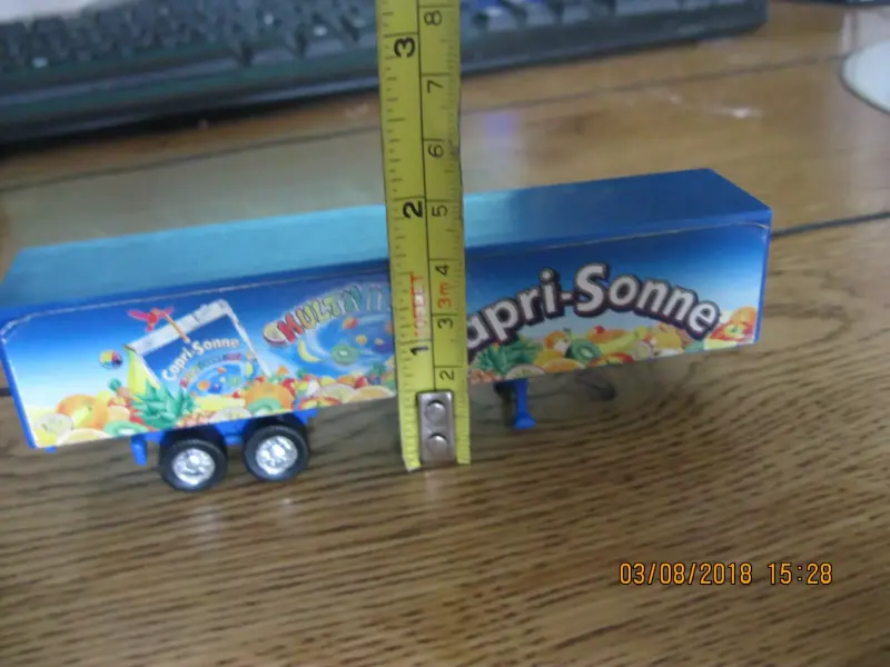 Полуприцеп Mini Truck - Capri-Sonne Multivitamin 1:87