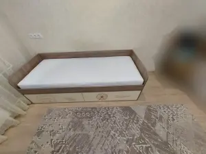 Кровати