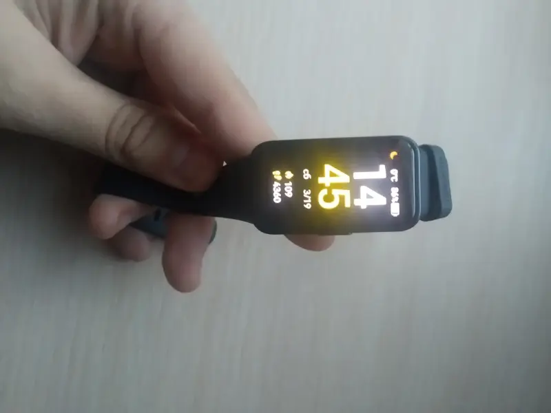 Часы Huawei band 7