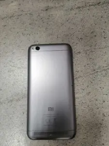 Смартфон Xiaomi Redmi 5A