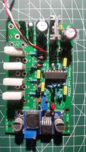 Собранная плата для электронной нагрузки на MOSFET