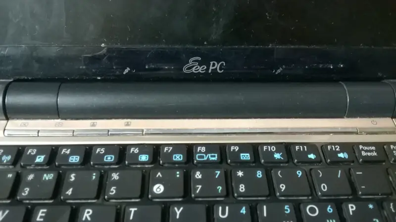 Ноутбук ASUS Eee PC 1000HE