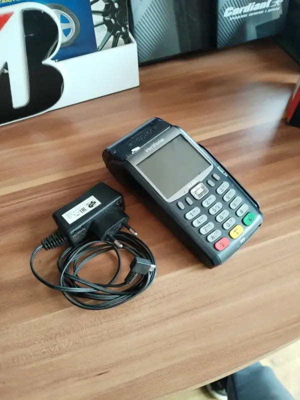 Банковский платежный терминал VeriFone VX 675