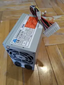 CODEGEN 24+4 300W 1,1 кг очень тихий, управляющая микросхема KA7500 Торг