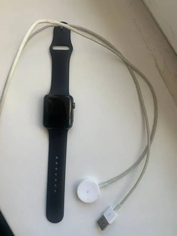 Apple Watch 3 умные часы