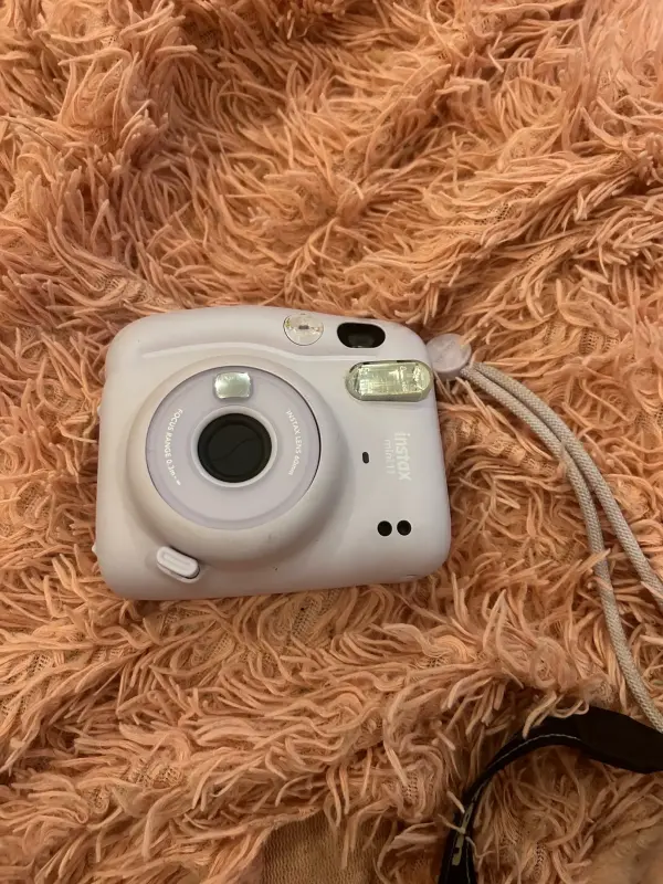 Полароид instax mini 11 фотоаппарат