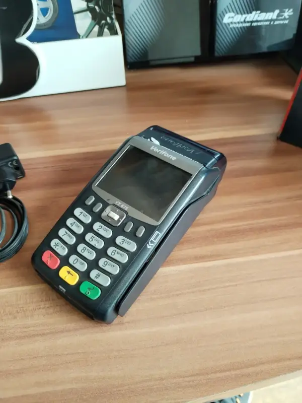 Банковский платежный терминал VeriFone VX 675