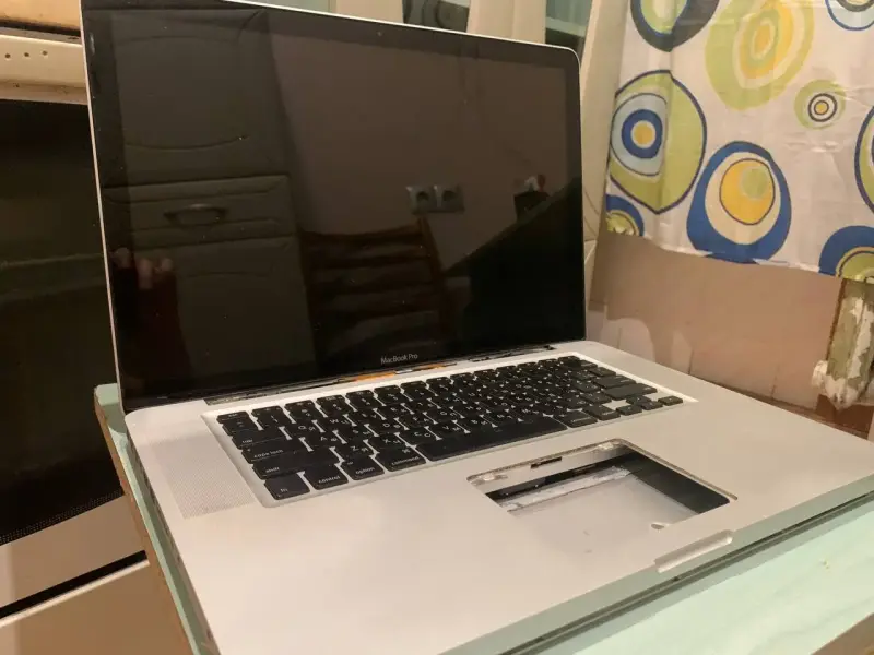 Apple MacBook Pro 15 - 2010 на запчасти