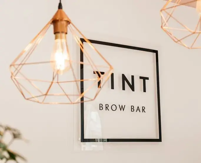 Brow bar Tint в центре Гомеля