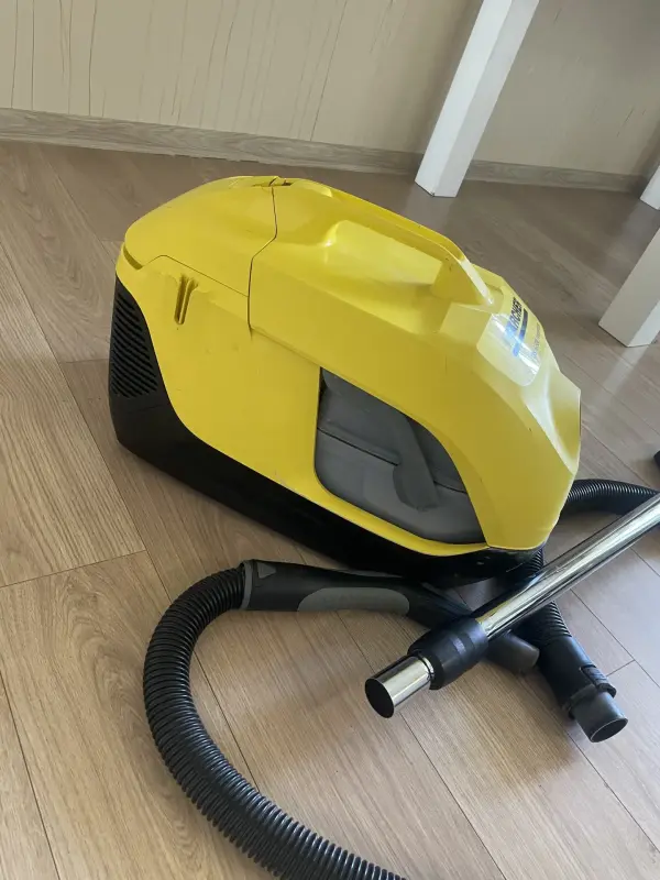 Пылесос с аквафильтром Karcher DS 5800