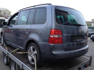 Б/У запчасти Volkswagen Touran 2003-2006 с доставкой