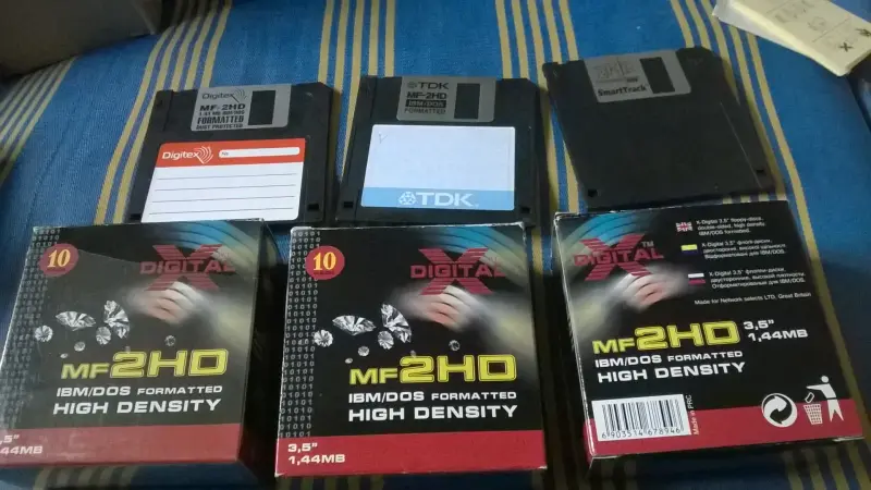 Дискета Floppy MF-2HD MS-DOS  3.5" 1.44Мб