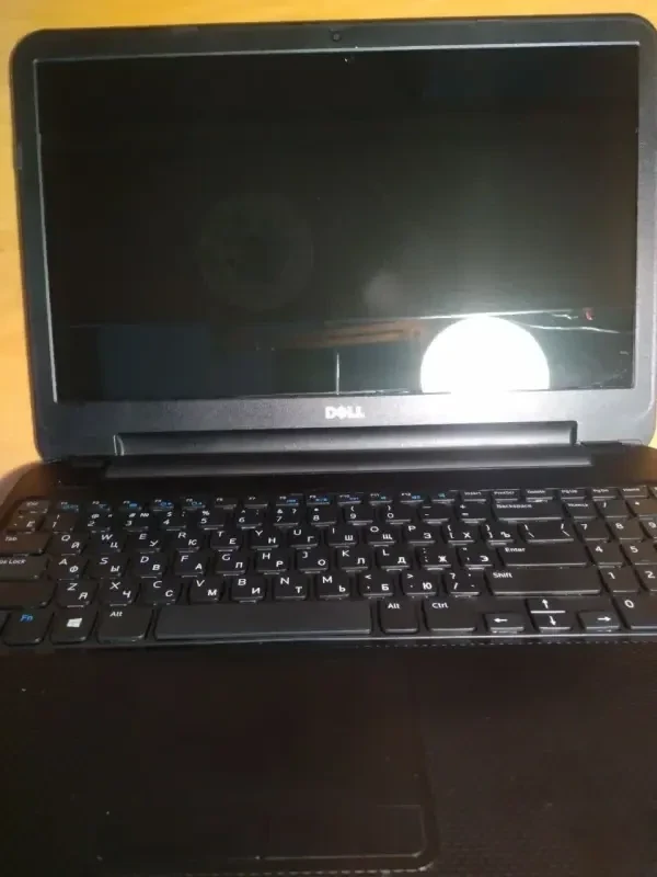 Ноутбук dell inspiron 3521