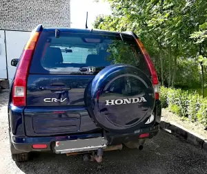 Автомобиль Honda CR-V