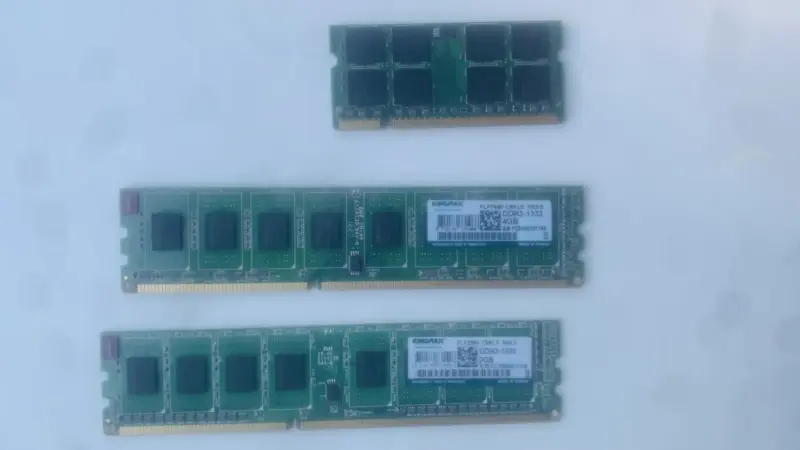 Оперативная память Kingmax DDR3 4GB (PC3-10600)