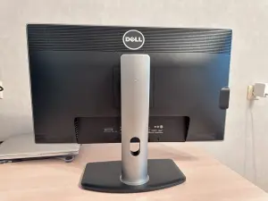 Монитор компьютерный DELL U2713HM, 2560x1440, IPS 27