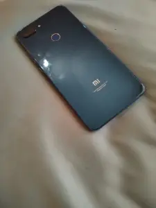 Mi 8 lite 4/64