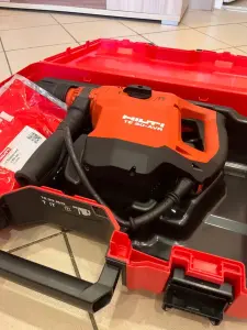 Перфоратор HILTI TE 50-AVR