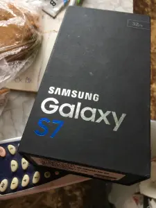 Samsung galaxy S7, cм фото