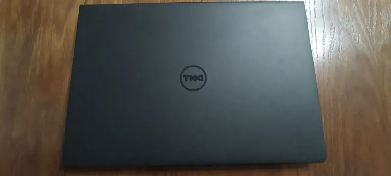 Ноутбук Dell Inspiron 3552