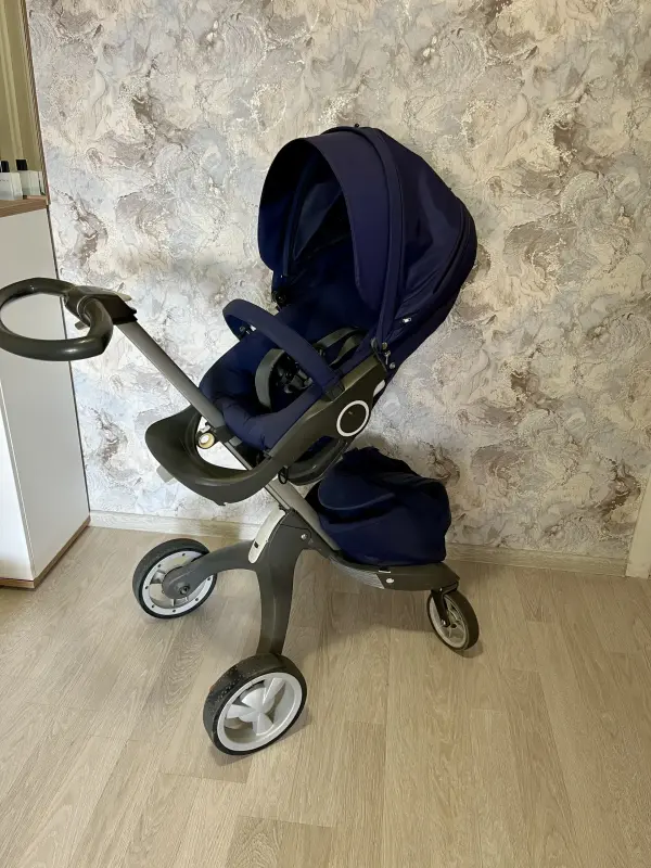 Коляска Stokke Xplory