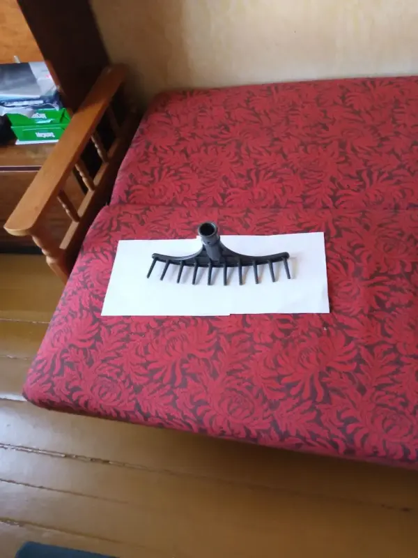 Садовый инвентарь - Грабли пластиковые новые, 35 и 56см - Вся Беларусь Грабли пластиковые новые, 35 и 56см - Вся Беларусь - 150108 - Доска объявлений Kupika.by