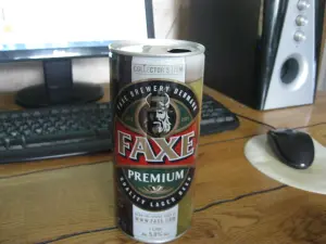 Пустая пивная банка Faxe Дания1 л.