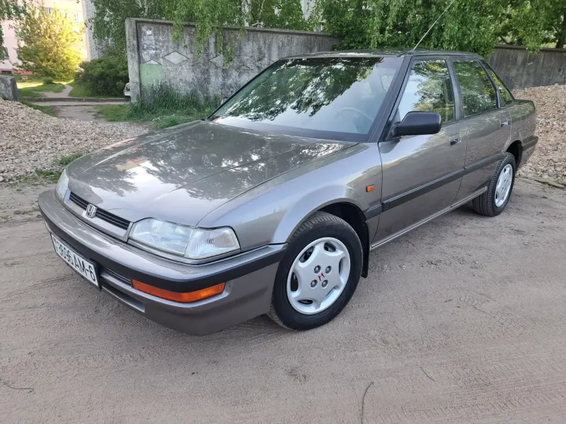 HONDA CONCERTO седан 1.4 DUAL CARB