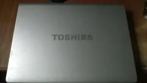 Ноутбук Toshiba Satellite L300 для домашних развлечений