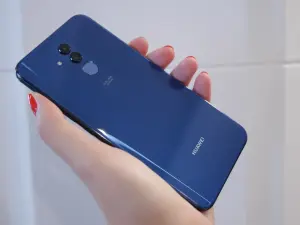  Huawei Mate 20 Lite NFC отлич. состояние КОМПЛЕКТ_ПОЧТА